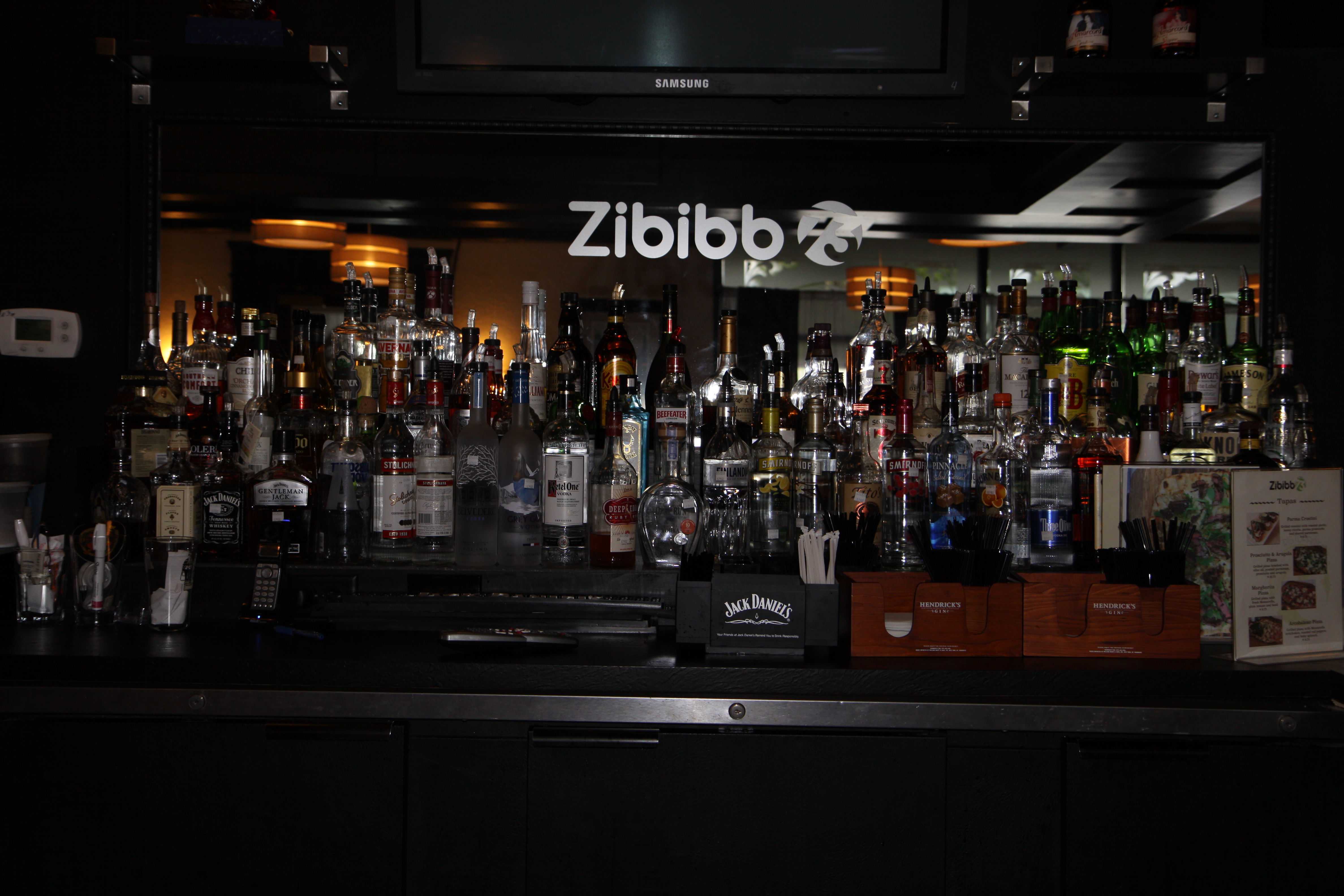 Bar